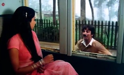 The climax railway station scene in Moondram Pirai